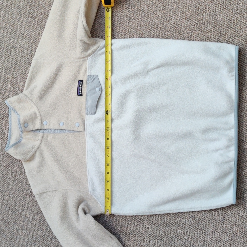 Patagonia Snap-T Synchilla fleece pullover sweater in white, beige and silver, M - Picture 11 of 13